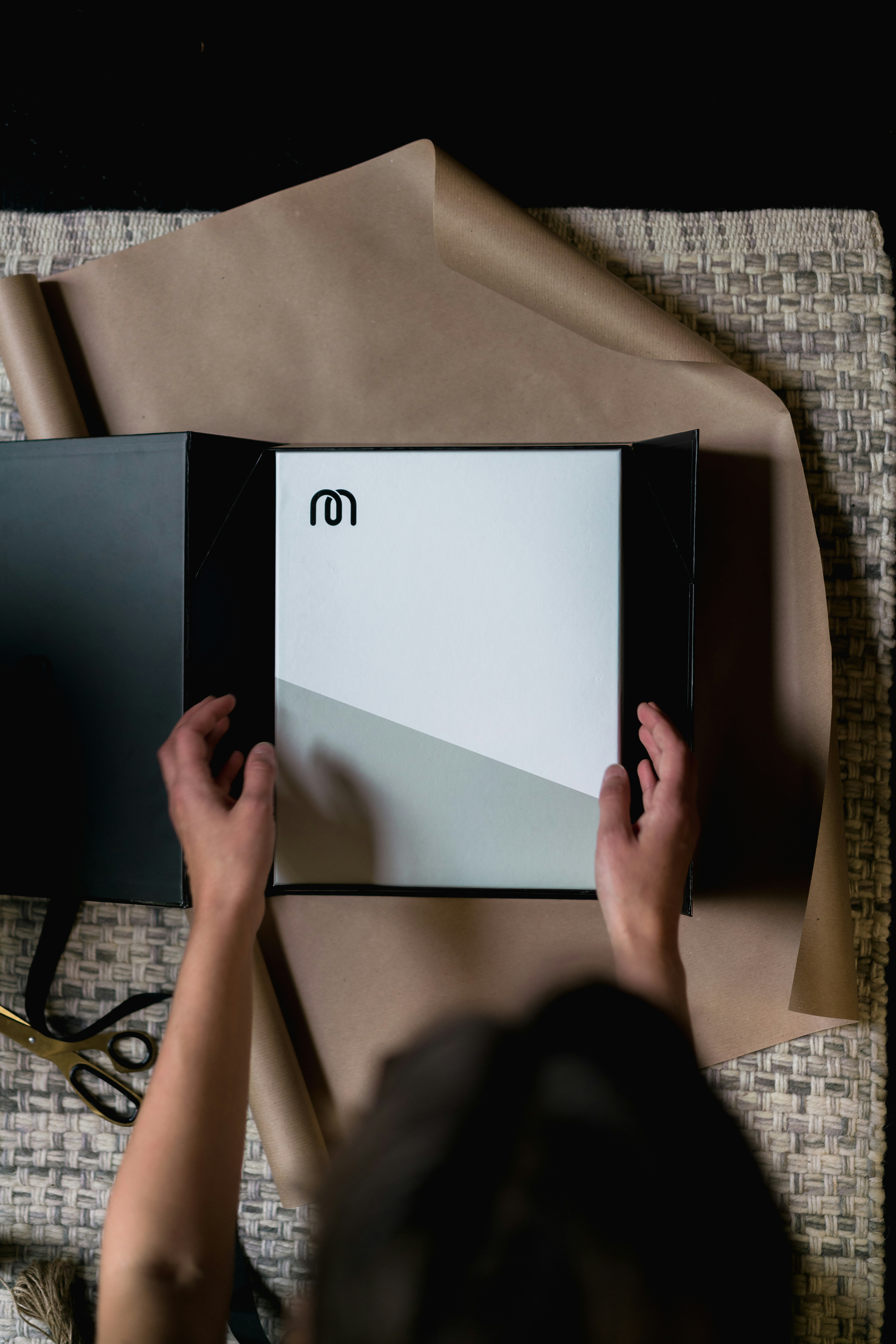 Mahabis - Product showcase